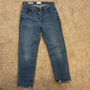 Universal Thread Mid Rise 80s Slim, size 10/R